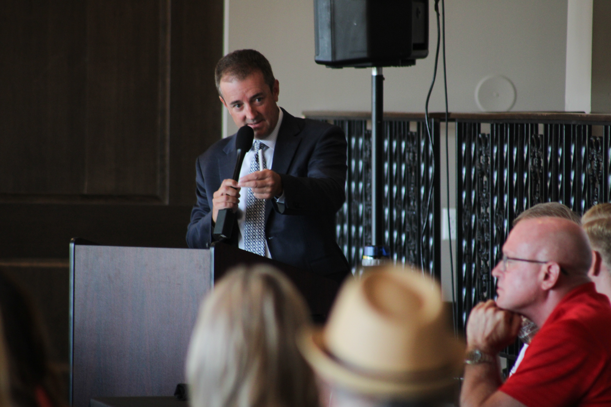 Scott Shigley moderates Blue Water Area Chamber Legislative Breakfast - Photo by Choze Powell